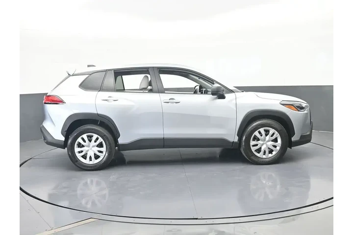 $22991 : Toyota Corolla Cross 2025 L image 7