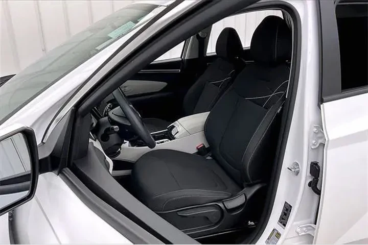 $21990 : Hyundai TUCSON 2023 AWD SE 4 image 8