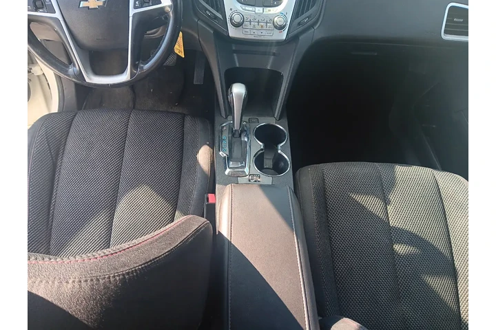 $3000 : 2015 Equinox LT image 9