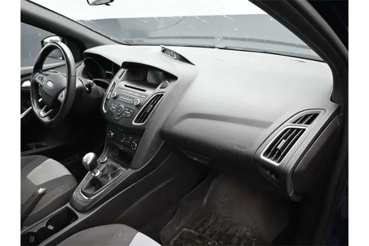 $16394 : Ford Focus 2017 ST 4dr Hatch image 8