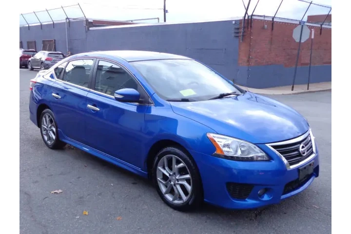 $8950 : 2015 Sentra SR image 3