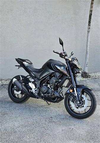 $5200 : YAMAHA MT-03 image 5