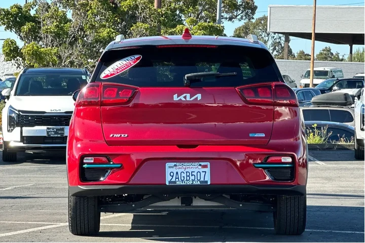 $24991 : Kia Niro EV 2022 S 4dr Cross image 5