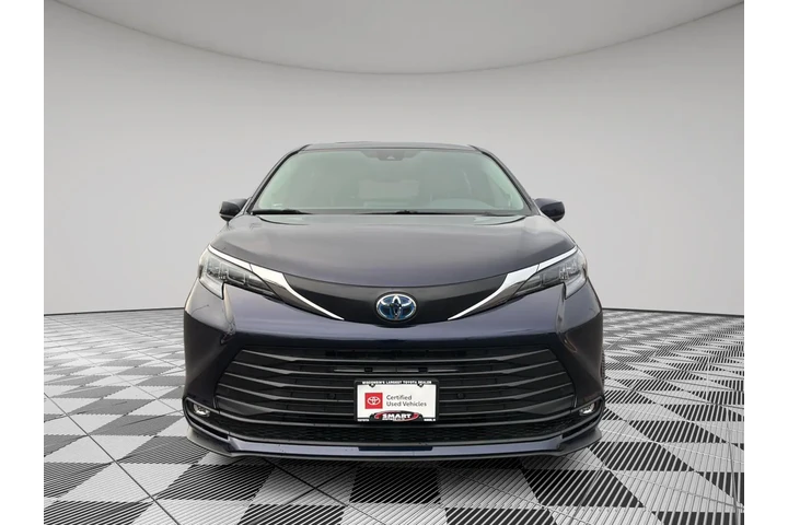 $47994 : 2025 Sienna XLE 7-Passenger image 5