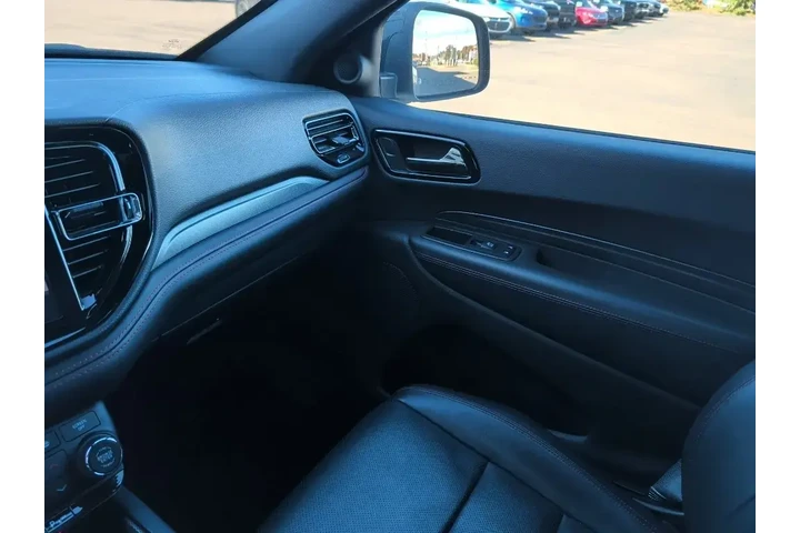 $38877 : Dodge Durango 2023 AWD R/T 4 image 8