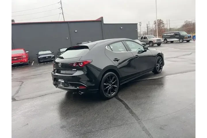 $28980 : Mazda Mazda3 Hatchback 2024 image 8