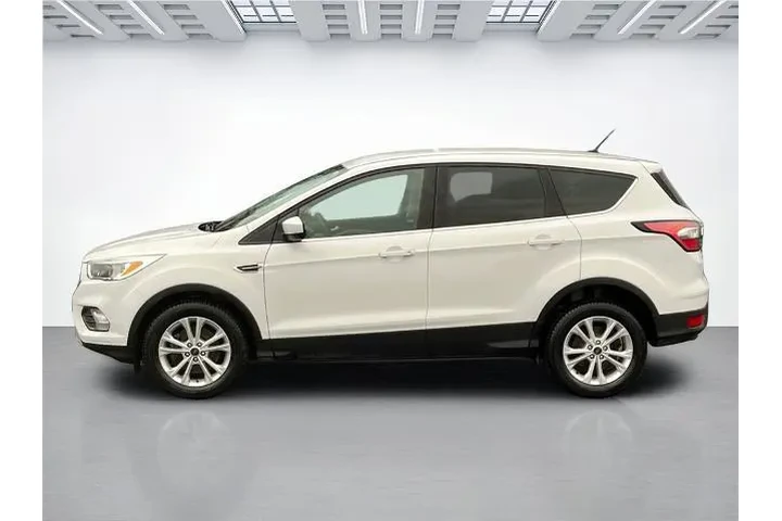 $8500 : Ford Escape 2017 AWD SE 4dr image 6