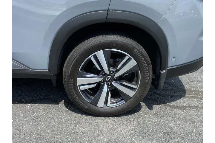 $29487 : Nissan Rogue 2025 AWD SL 4dr image 7