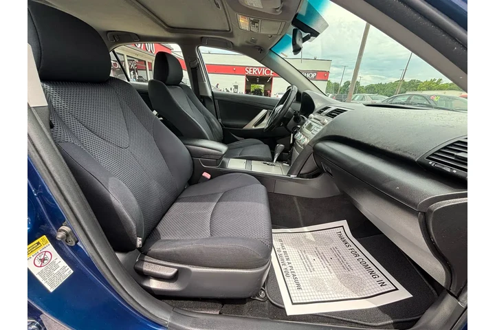 $5980 : 2009 Camry SE image 9