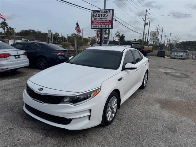 $10297 : 2018 Optima LX image 2