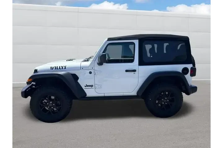 $32400 : Jeep Wrangler 2024 4x4 Sport image 2