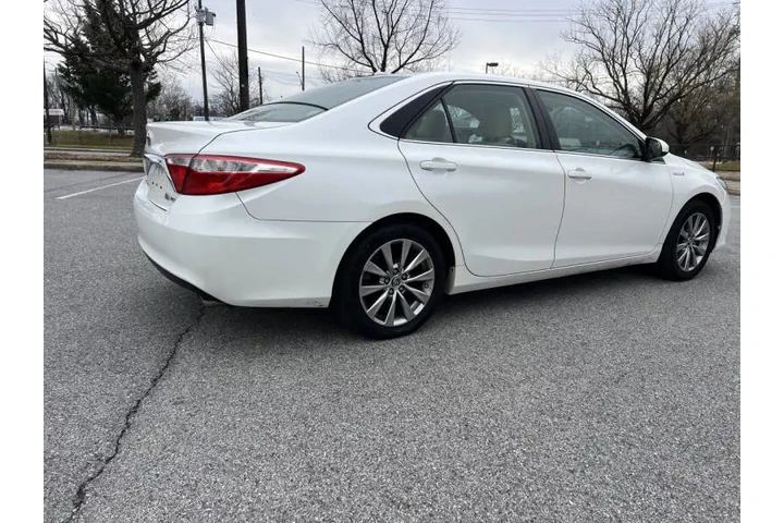 $10900 : 2015 Camry Hybrid XLE image 8