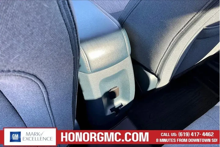 $31788 : Ford Maverick 2022 AWD XL 4d image 10