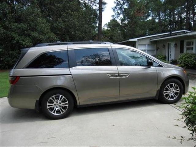 $6800 : 2011 Honda Odyssey EXL image 2