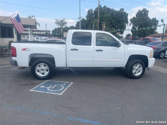 $17950 : 2011 Silverado 1500 LT Truck image 8