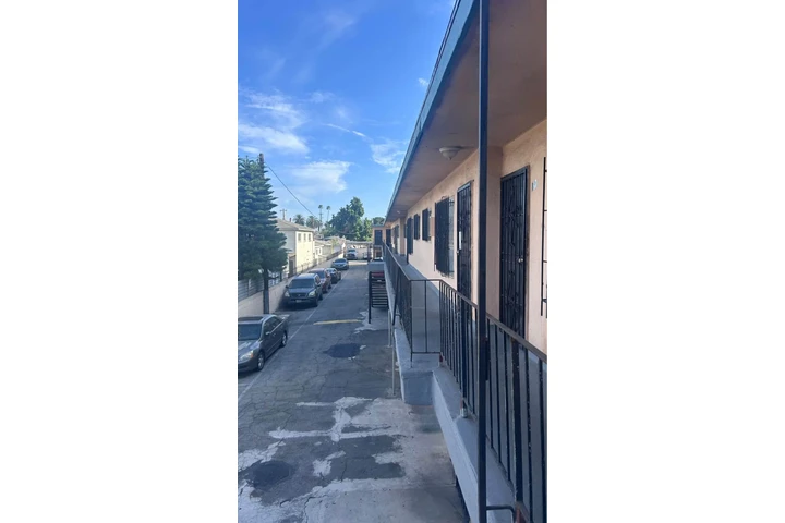 $2400 : Apartamento en renta image 6