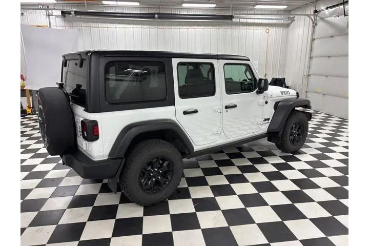 $28499 : Jeep Wrangler Unlimited 2022 image 3