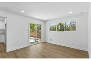 $1050 : beautiful newly remodeled home thumbnail