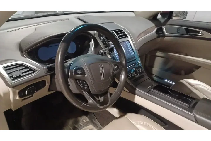 $16683 : Lincoln MKZ 2017 Reserve 4dr image 5