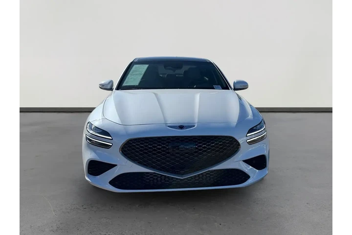 Genesis G70 2025 3.3T Sport image 8