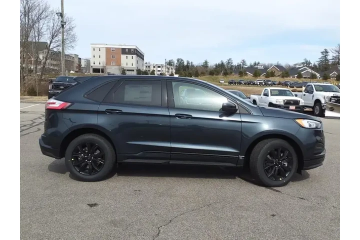 $31999 : Ford Edge 2024 AWD SE 4dr SU image 2