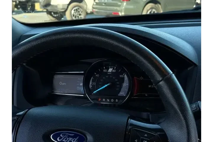 $23000 : Ford Explorer 2019 AWD Sport image 10