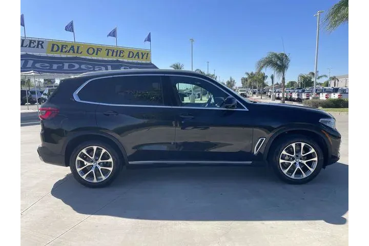 $28325 : BMW X5 2019 AWD xDrive40i 4d image 9
