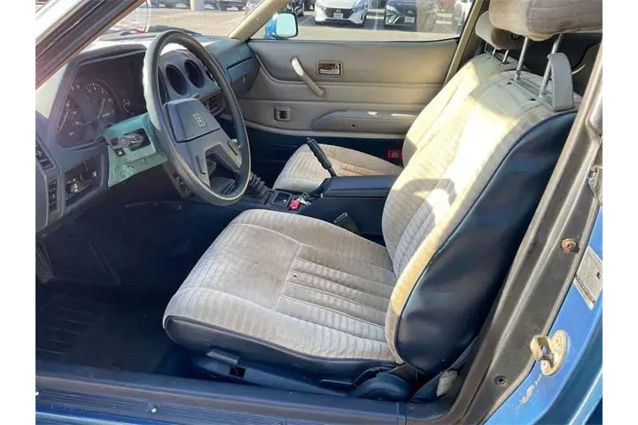 $8000 : Datsun 280ZX 1982 GL 2dr Hat image 7