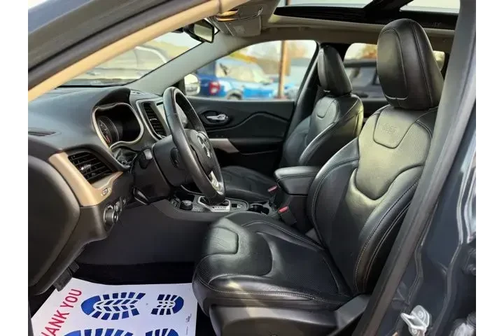 $16500 : Jeep Cherokee 2018 4x4 Limit image 2