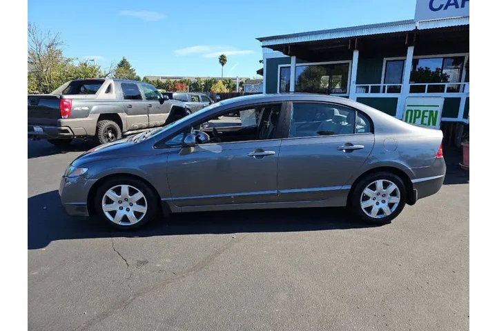 $8795 : 2009 Civic LX image 2