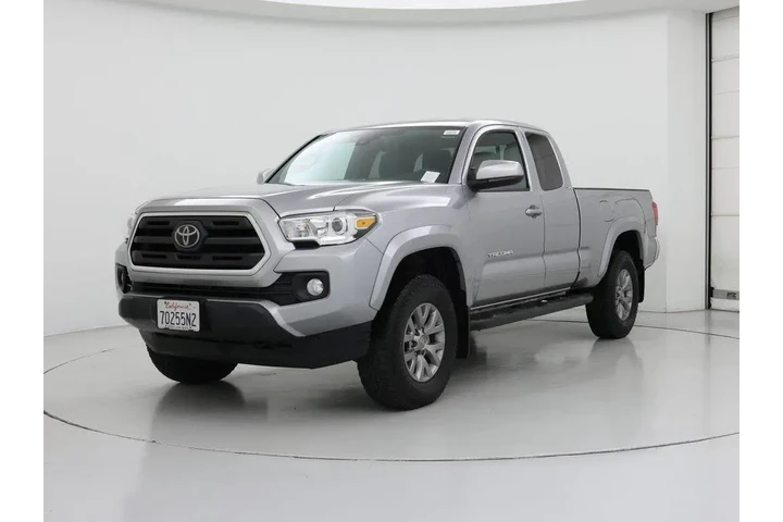 $35998 : Toyota Tacoma 2019 4x4 SR5 V image 4