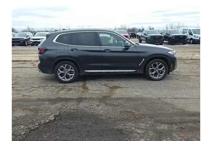 $29993 : BMW X3 2023 AWD xDrive30i 4d image 3