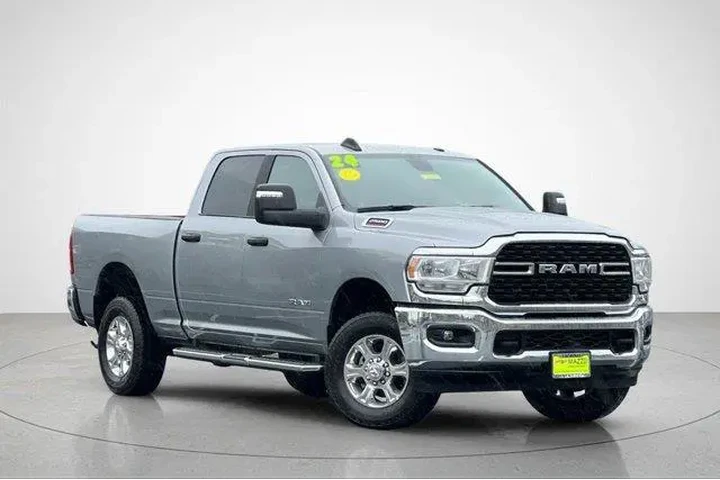 $39847 : Ram 2500 2024 4x4 Big Horn 4 image 2