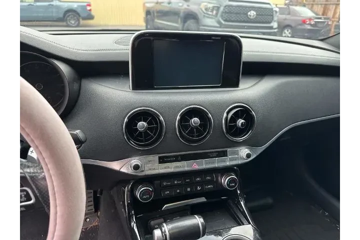 $22332 : Kia Stinger 2020 GT-Line 4dr image 8