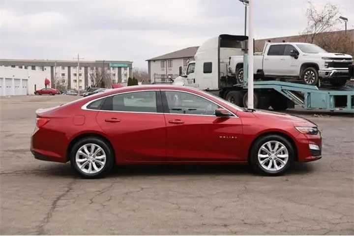 $20950 : Chevrolet Malibu 2024 LT 4dr image 5