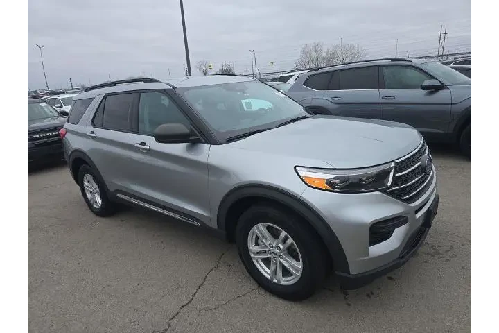 $22999 : Ford Explorer 2023 XLT 4dr S image 3