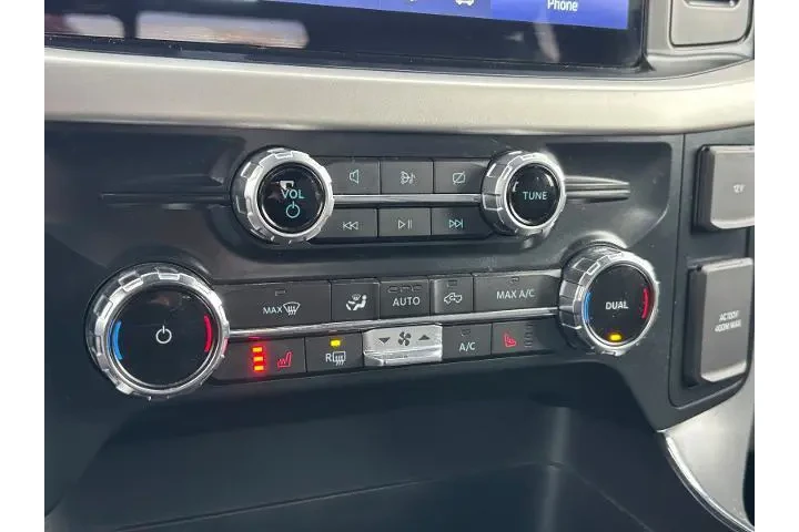 $33870 : Ford F-150 2022 4x4 XLT 4dr image 7