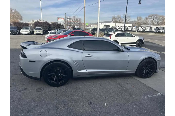 $39910 : 2015 Camaro ZL1 image 6