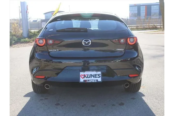$19577 : Mazda Mazda3 Hatchback 2024 image 8