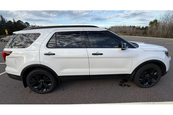 $9900 : 2019 Ford Explorer SPORT AWD image 2