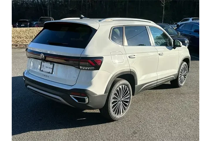 $22994 : Volkswagen Taos 2025 SE 4dr image 7
