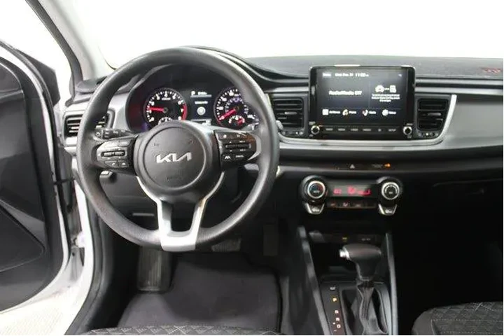$16989 : Kia Rio 2023 S 4dr Sedan image 2