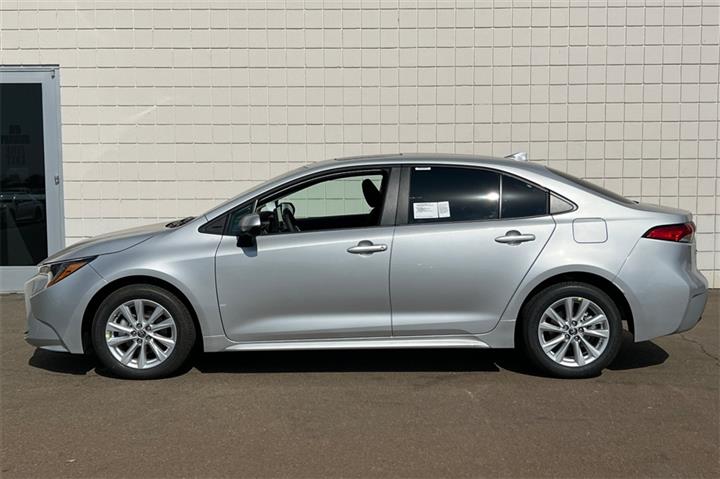 $26262 : Corolla LE image 7