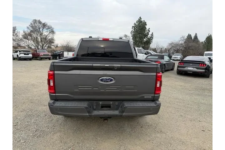 $36000 : Ford F-150 2021 4x4 XLT 4dr image 4