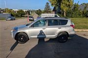 $9500 : 2012 RAV4 thumbnail