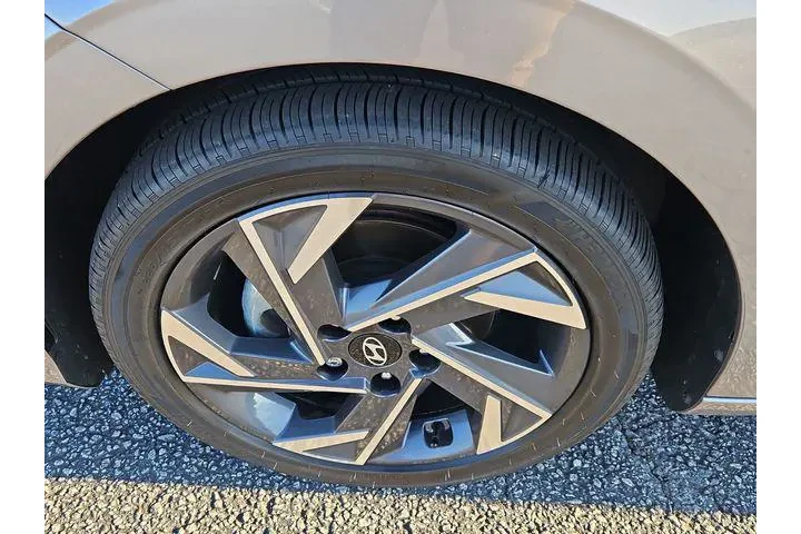 $22991 : Hyundai ELANTRA 2025 SEL Con image 10