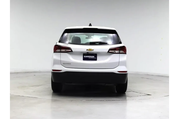 $18998 : Chevrolet Equinox 2022 LS 4d image 6