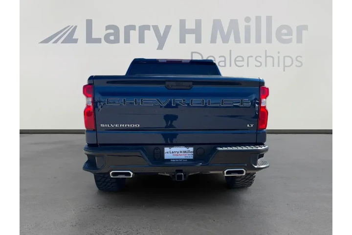 Chevrolet Silverado 1500 202 image 4