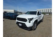 $33900 : Toyota Tacoma 2025 4x2 SR 4d thumbnail