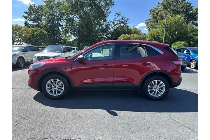 $21300 : Ford Escape 2022 AWD SE 4dr image 8